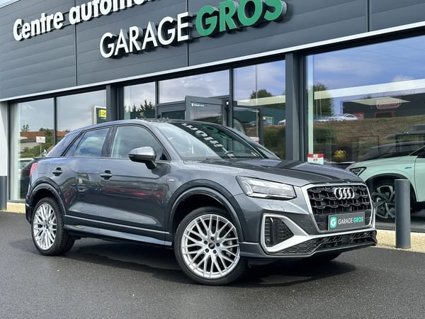 Photo de la voiture AUDI Q2 30 TDI 116 S tronic 7 S LINE
