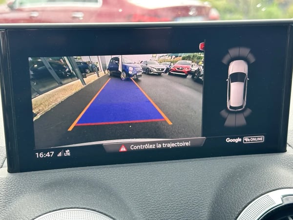 Photo de la voiture AUDI Q2 30 TDI 116 S tronic 7 S LINE