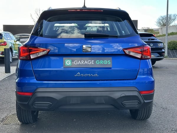 Photo de la voiture SEAT ARONA 1.0 TSI 110 ch Start/Stop BVM6 Style Business
