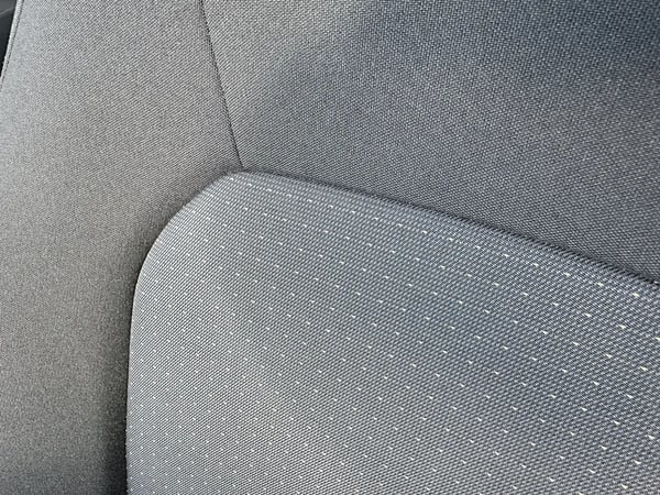 Photo de la voiture SEAT ARONA 1.0 TSI 110 ch Start/Stop BVM6 Style Business