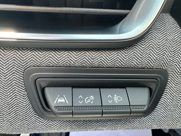 Photo de la voiture RENAULT CLIO V TCe 90 Techno