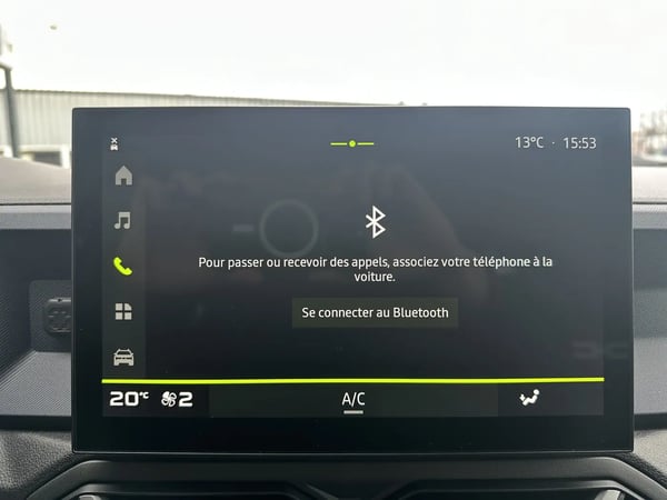 Photo de la voiture DACIA DUSTER Hybrid 140 4x2 Journey