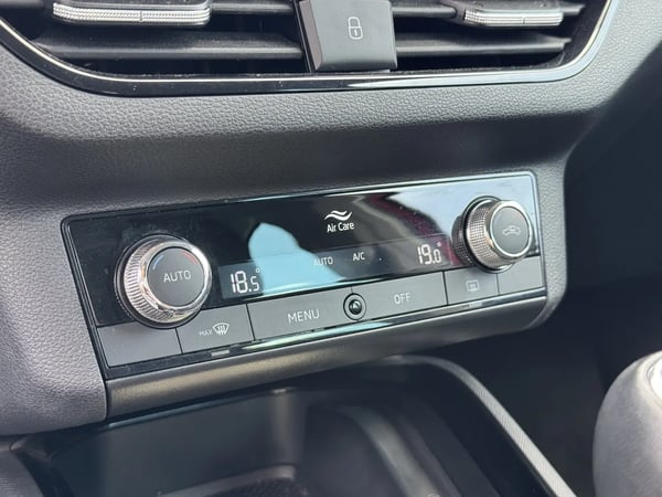 Photo de la voiture SKODA KAMIQ 1.0 TSI Evo 110 ch BVM6 Ambition