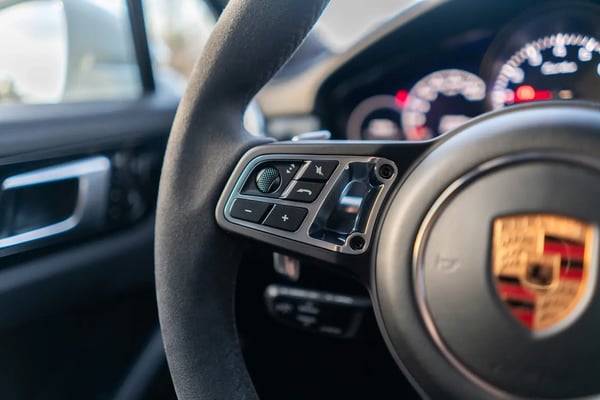 Photo de la voiture PORSCHE CAYENNE COUPE 4.0 V8 550 ch Tiptronic BVA Turbo