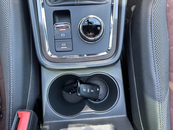 Photo de la voiture SEAT ATECA 1.4 EcoTSI 150 ch ACT Start/Stop Xcellence