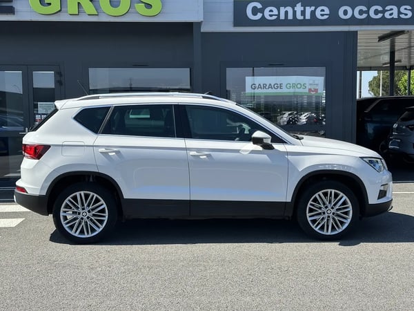 Photo de la voiture SEAT ATECA 1.4 EcoTSI 150 ch ACT Start/Stop Xcellence
