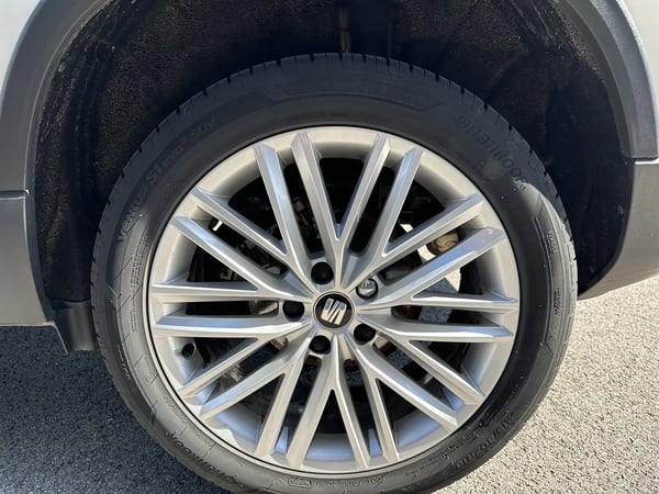 Photo de la voiture SEAT ATECA 1.4 EcoTSI 150 ch ACT Start/Stop Xcellence