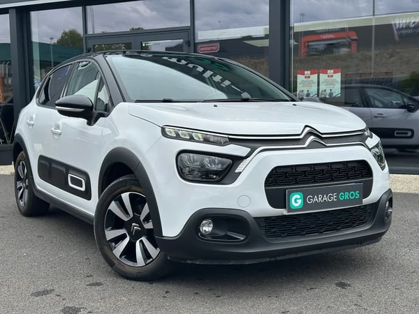 Photo de présentation de la voiture CITROEN C3 PureTech 110 S&S EAT6 Shine