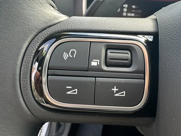 Photo de la voiture CITROEN C5 AIRCROSS BlueHDi 130 EAT8 Max