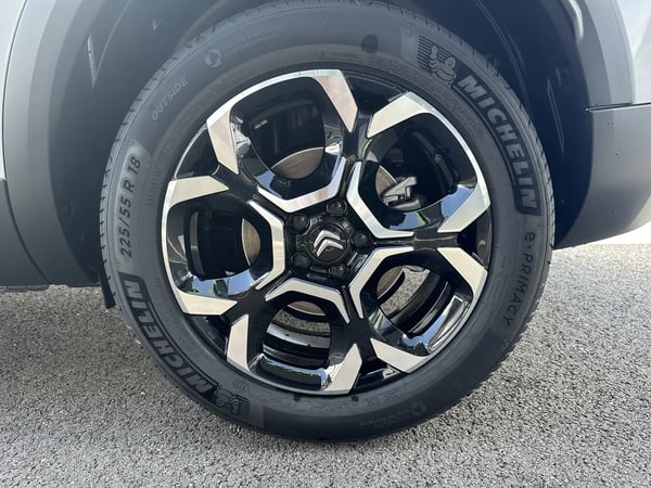 Photo de la voiture CITROEN C5 AIRCROSS BlueHDi 130 EAT8 Max