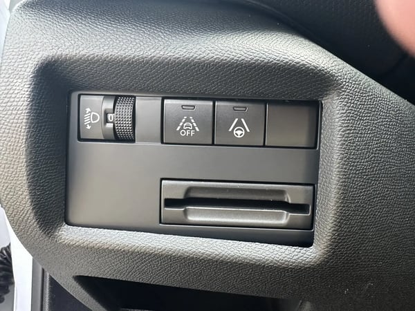 Photo de la voiture CITROEN C5 AIRCROSS BlueHDi 130 EAT8 Max