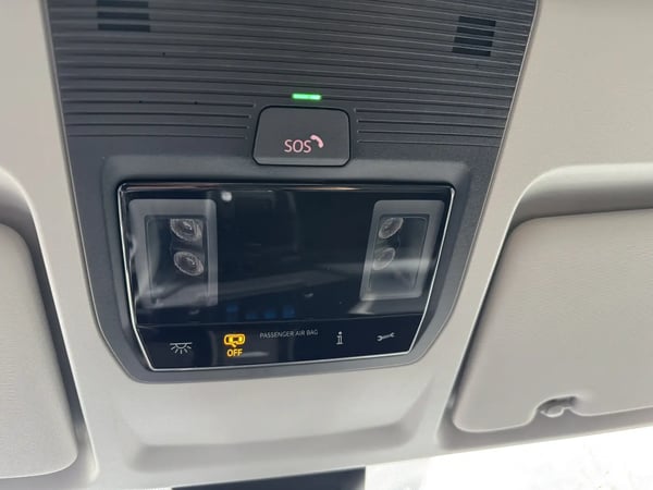 Photo de la voiture VOLKSWAGEN CADDY MAXI 2.0 TDI 102 BVM6