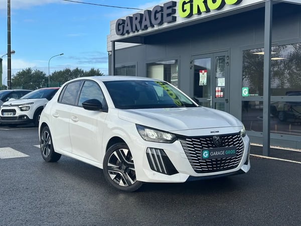 Photo de présentation de la voiture PEUGEOT 208 PureTech 100 S&S BVM6 Allure