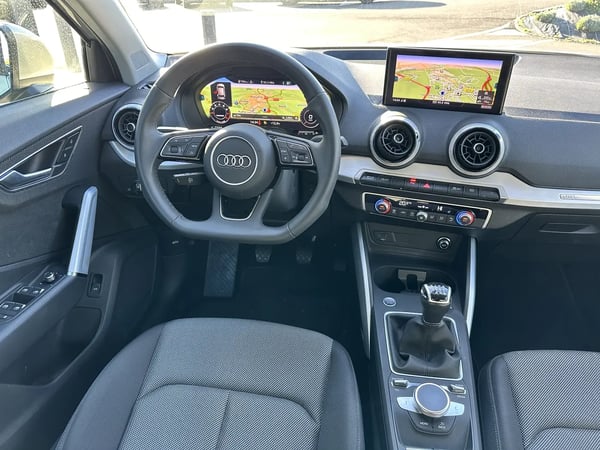 Photo de la voiture AUDI Q2 30 TFSI 110 BVM6 Advanced +S-LINE Ext