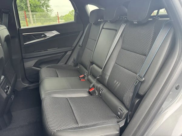 Photo de la voiture RENAULT AUSTRAL E-Tech full hybrid 200 GSR2 Techno esprit Alpine