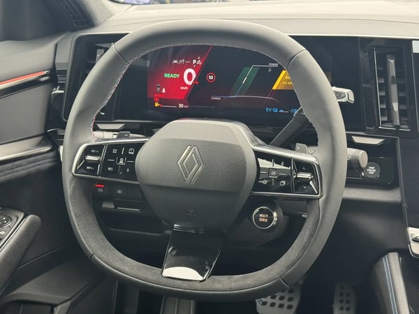 Photo de la voiture RENAULT AUSTRAL E-Tech full hybrid 200 GSR2 Techno esprit Alpine