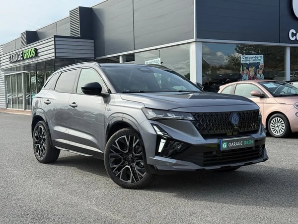 Photo de présentation de la voiture RENAULT AUSTRAL full hybrid E-Tech 200 ch Esprit Alpine