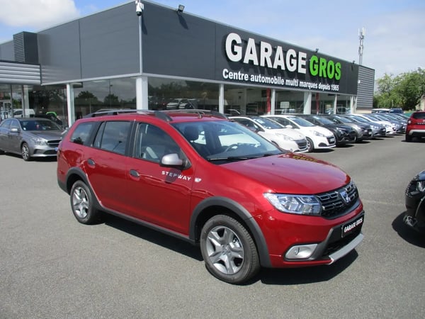 Photo de la voiture DACIA LOGAN MCV TCe 90 Stepway