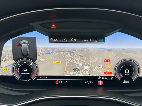 Photo de la voiture AUDI A6 AVANT 40 TDI 204 ch S tronic 7 Quattro