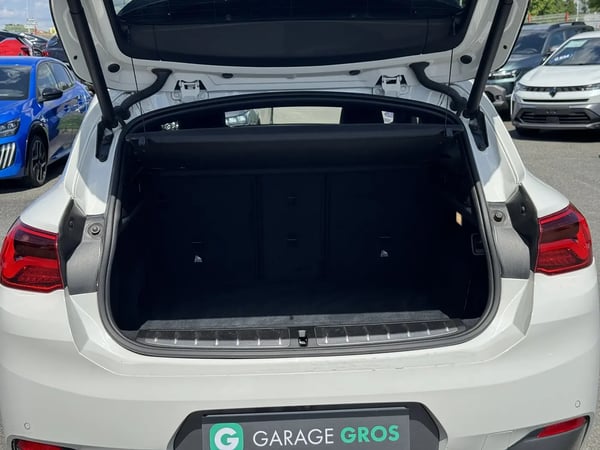 Photo de la voiture BMW X2 F39 sDrive 18i 140 ch DKG7 M Sport