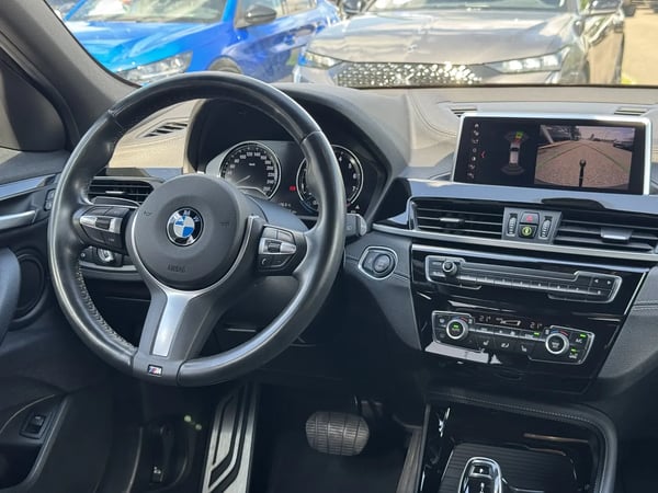 Photo de la voiture BMW X2 F39 sDrive 18i 140 ch DKG7 M Sport