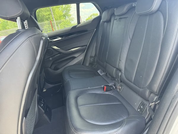 Photo de la voiture BMW X2 F39 sDrive 18i 140 ch DKG7 M Sport