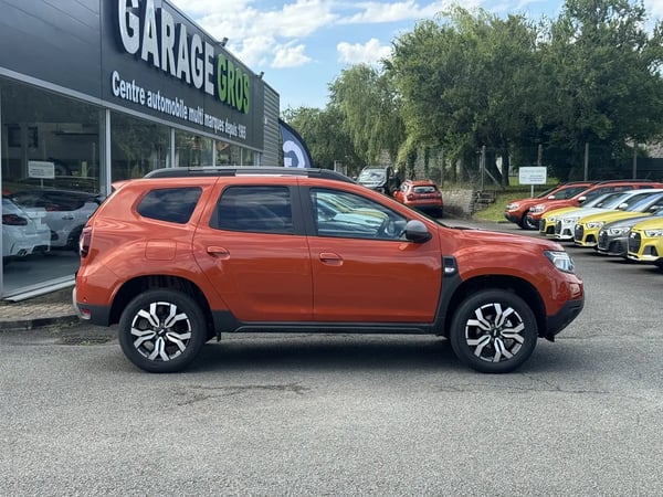 Photo de la voiture DACIA DUSTER TCe 150 4x2 EDC Journey