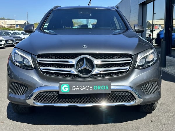 Photo de la voiture MERCEDES GLC Classe GLC 250 d 9G-Tronic 4Matic Executive
