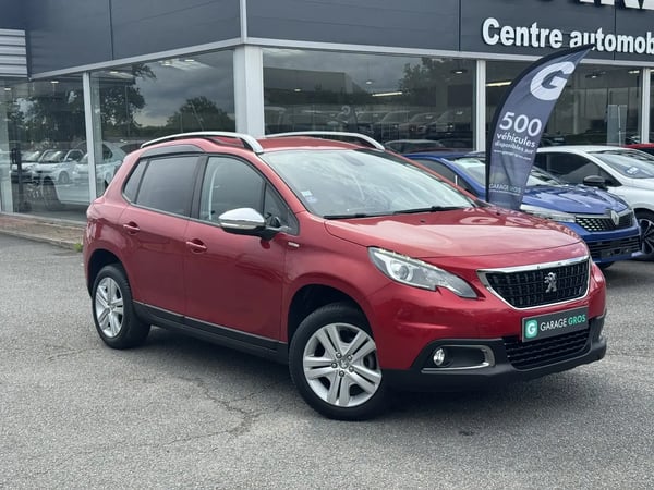 Photo de la voiture PEUGEOT 2008 1.2 PureTech 82ch BVM5 Style