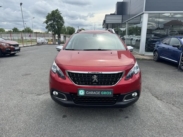 Photo de la voiture PEUGEOT 2008 1.2 PureTech 82ch BVM5 Style