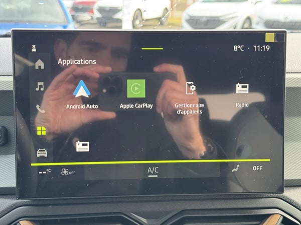 Photo de la voiture DACIA DUSTER TCe 130 4x2 Extreme