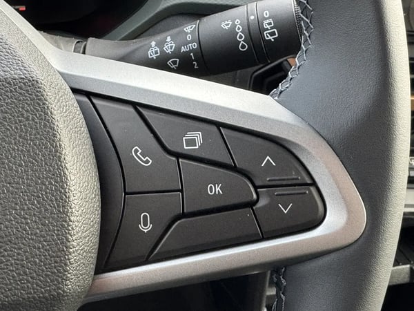 Photo de la voiture DACIA DUSTER TCe 130 4x2 Extreme