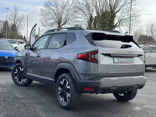 Photo de la voiture DACIA DUSTER TCe 130 4x2 Extreme