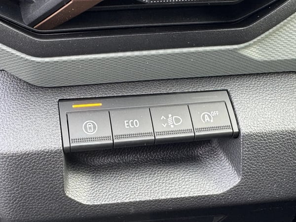 Photo de la voiture DACIA DUSTER TCe 130 4x2 Extreme
