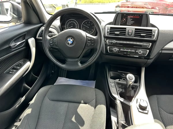 Photo de la voiture BMW SERIE 1 F20 LCI 114d 95 ch Premiere