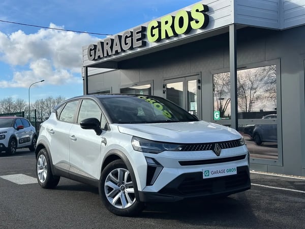 Photo de présentation de la voiture RENAULT CAPTUR TCe 90 ch Evolution