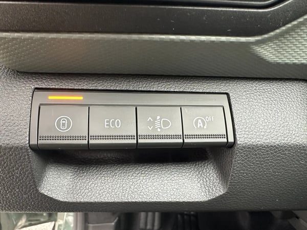 Photo de la voiture DACIA DUSTER TCe 130 4x2 Extreme