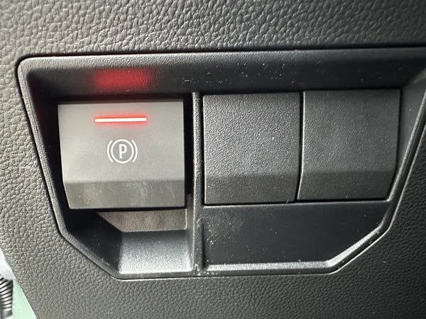 Photo de la voiture DACIA DUSTER TCe 130 4x2 Extreme