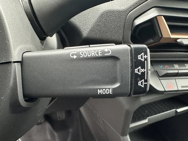 Photo de la voiture DACIA DUSTER TCe 130 4x2 Extreme