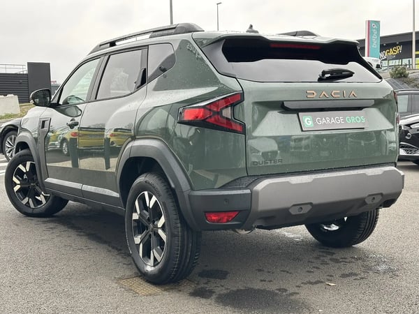 Photo de la voiture DACIA DUSTER TCe 130 4x2 Extreme