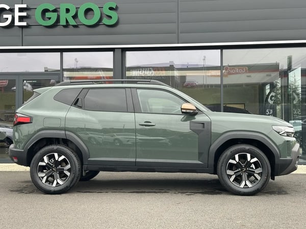 Photo de la voiture DACIA DUSTER TCe 130 4x2 Extreme