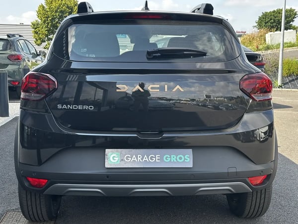 Photo de la voiture DACIA SANDERO TCe 90 CVT GSR2 Stepway Extreme