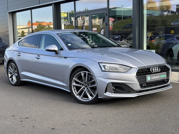 Photo de la voiture AUDI A5 SPORTBACK 35 TDI 163 S tronic 7 Design