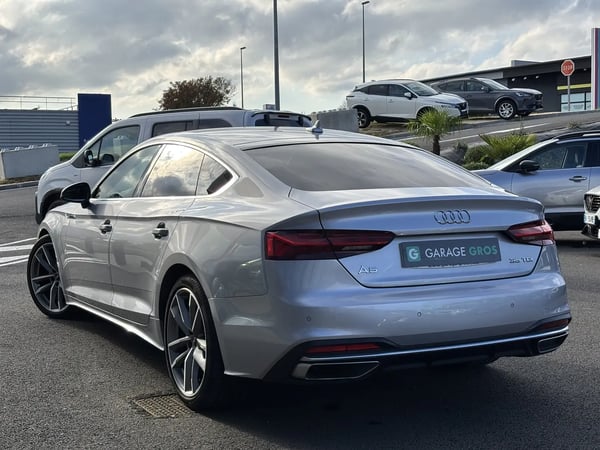 Photo de la voiture AUDI A5 SPORTBACK 35 TDI 163 S tronic 7 Design