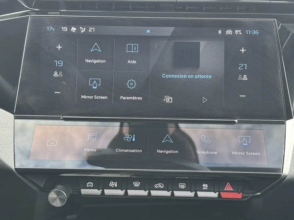 Photo de la voiture PEUGEOT 308 PureTech 130ch S&S EAT8 Allure