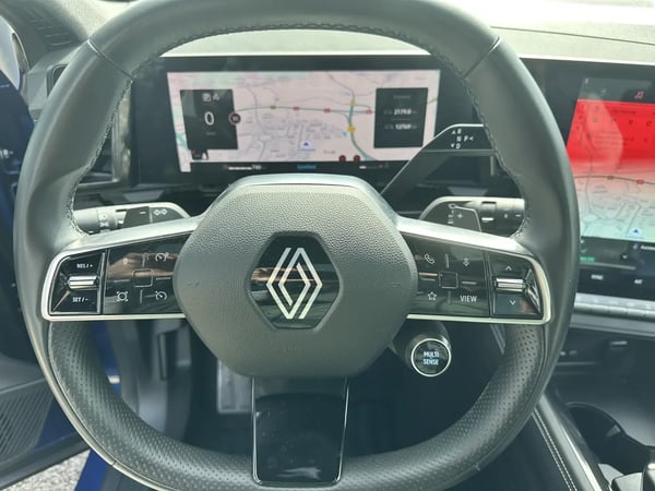 Photo de la voiture RENAULT AUSTRAL mild hybrid 160 auto Techno