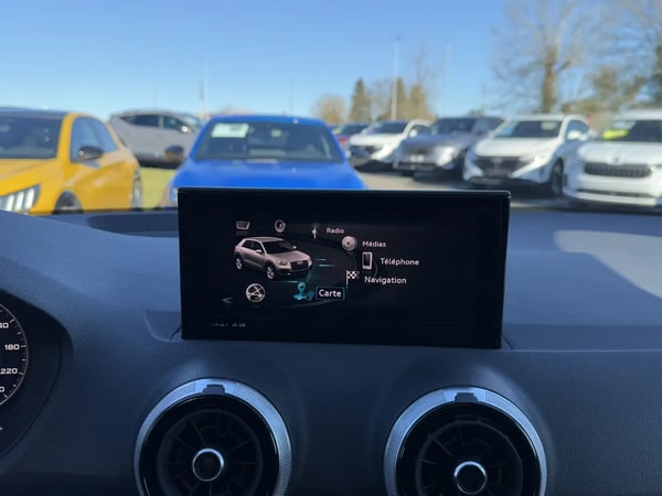 Photo de la voiture AUDI Q2 30 TFSI 110 BVM6 Advanced