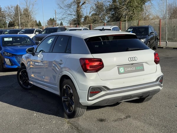 Photo de la voiture AUDI Q2 30 TFSI 110 BVM6 Advanced