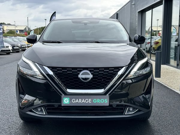 Photo de la voiture NISSAN QASHQAI Qashqai 1.3 Mild Hybrid 158ch N-Connecta Xtronic