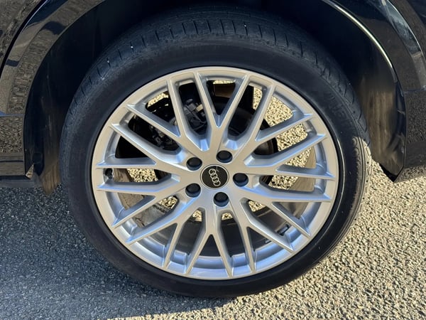 Photo de la voiture AUDI Q2 30 TDI 116 S tronic 7 Advanced